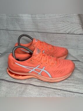 Asics Women’s 7.5 GEL-Kayano 28 Lite-Show Sun Coral Running Shoes